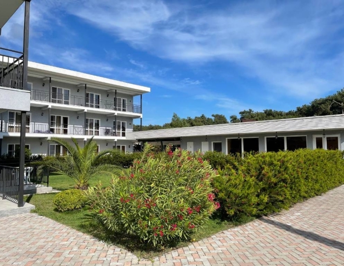 Отель «Мандарин» Лдзаа